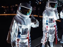 -湖州太湖旅游度假区-月亮广场