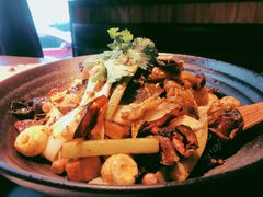 -辣尚瘾·烤鱼·新川菜(交大直营店)