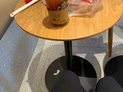-星巴克臻选(上海中环广场2F店)