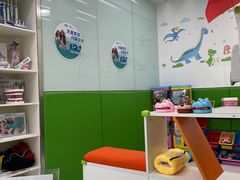 -岳辰齿科(浦东长泰店)