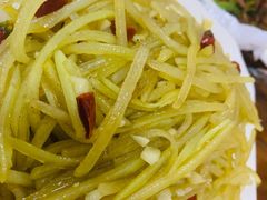 酸辣土豆丝-黑皮酸菜鱼(三山街店)