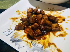 鲁智深黑椒牛肉粒-兴农记