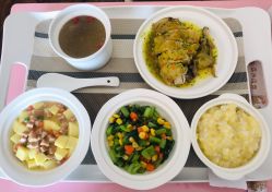 点击看大图 -诗安国际母婴会所(香坊区店)