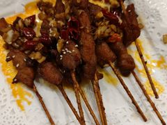 -鑫皇朝酒店(建设一路店)