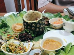 -沐毫傣泐云南菜孔雀宴•手抓饭傣味烧烤(曼听公园店)