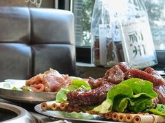 -红泥小火炉·东北泥炉烤肉(天一旗舰店)