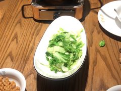 -爱碗亭·鲜炒湖南菜(壹城中心店)