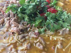 酸汤肥牛捞面-乔家满族八大碗(流水沟店)