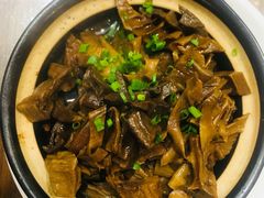 -临街徽菜馆·正宗黄山味