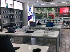 -荣耀授权专卖店(黄浦浙江中路店)