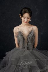 -易摄影婚纱摄影工作室