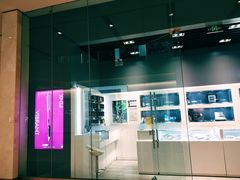-王府井百货熙地港店