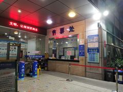 -宝安体育馆游泳馆