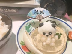 -刘姐啤酒鱼民族演艺餐厅(西街总店)