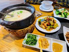 -小城粥道·海胆鲜虾粥(解放广场店)
