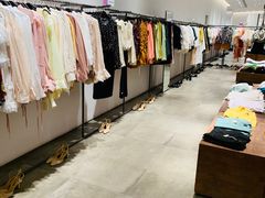 -URBAN REVIVO(西安Momopark店)