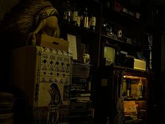 -城墙外BAR