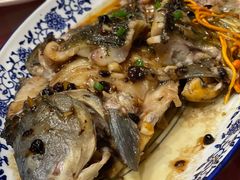 豉汁蒸鲫鱼骨-龙桥私厨·姜花菊花过桥鱼·顺德菜(容桂店)