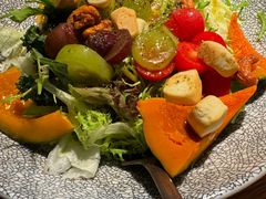 -纳鲁孜·新疆特色餐厅(上海悦荟广场店)