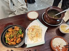 -民间瓦缸煨汤館(嵩山路店)