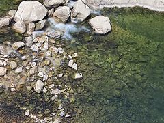 -燕子河大峡谷天坑仙境