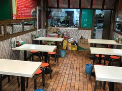 -龙香记桂林米粉(东扬威街11号楼店)
