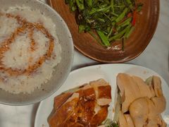 油白双拼-星平鸡饭·粤菜小炒(印象城旗舰店)