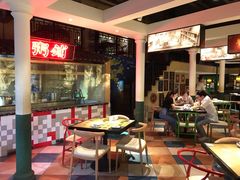 大堂-粤港湾砂锅粥·宵夜(宝龙店)