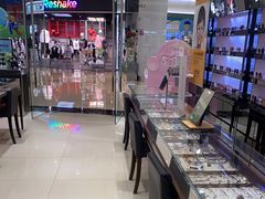 -博士眼镜(沙井京基百纳广场店)