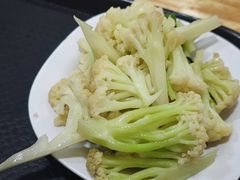 素炒花菜-广达眼镜炖罐(广达店)