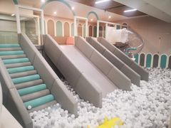 -碧中海汤泉汗蒸酒店