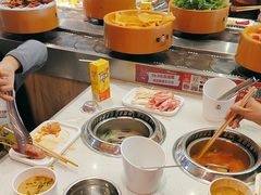 -龍歌自助小火锅(市南金茂湾店)