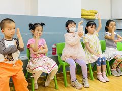-蓝话筒·少儿成人演讲口才·主持朗诵·戏剧表演(大华第一坊店)