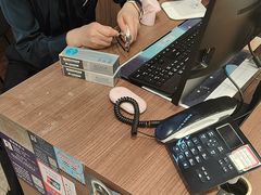 -LensCrafters亮视点(东方新天地店)