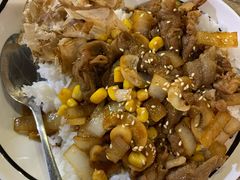 肥牛饭-小时光咖啡馆(开森度假森林店)