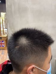 -首脑美发沙龙