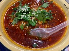 -马路边边串串香(苗栗路店)