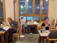 -霄汉牛三鲜湖北砂锅菜(万松园2店)
