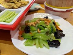 -肘子酥·天津菜·特色捞面(德云社店)