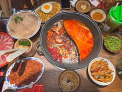 -萍姐火锅·公路夜市(武汉首店)