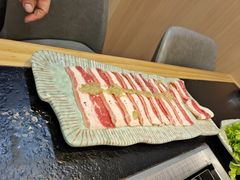 -臻牛烤肉