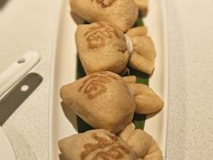 -海底捞火锅(长宁路龙之梦店)