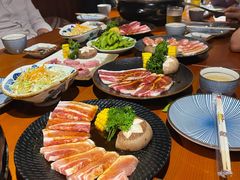 -不倒翁炭火烧肉(永安里店)