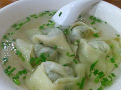 汤馄饨-潘国仙耳光馄饨(黄家阙路店)