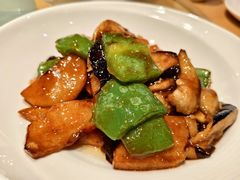 -关东小磨东北菜(上海长风大悦城店)