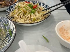 白水芹炒豆腐丝-小实惠嘉(威海路店)