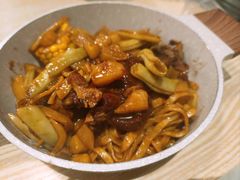 -内蒙焖面大盆骨餐馆(山大路店)