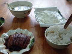 -丘艳豆花饭大排档(大坪店)