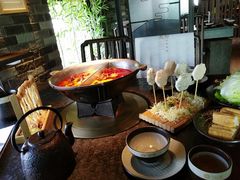 自助取餐区-湊湊火锅·茶憩(新中关购物中心店)