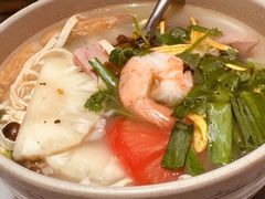 三鲜米线-中8楼风尚云南菜(颐堤港店)